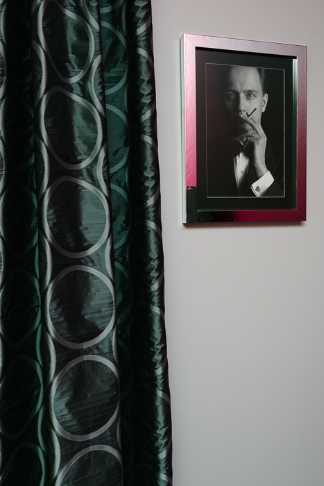 Мой портрет в стиле ар-деко сделал Сергей Семкин четыре года назад.