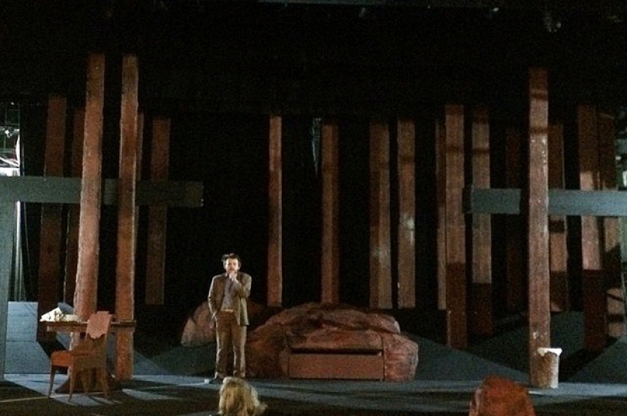 «Братья Карамазовы» Уже на этих выходных «Мастерская» Григория Козлова представит на суд зрителей пятичасовую драму «Братья Карамазовы», один из самых