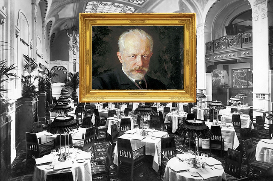 ЧАЙКОВСКИЙ В 1877 году гостем отеля стал Петр Ильич Чайковский, который провел здесь свой медовый месяц. В память о великом композиторе каждую пятницу