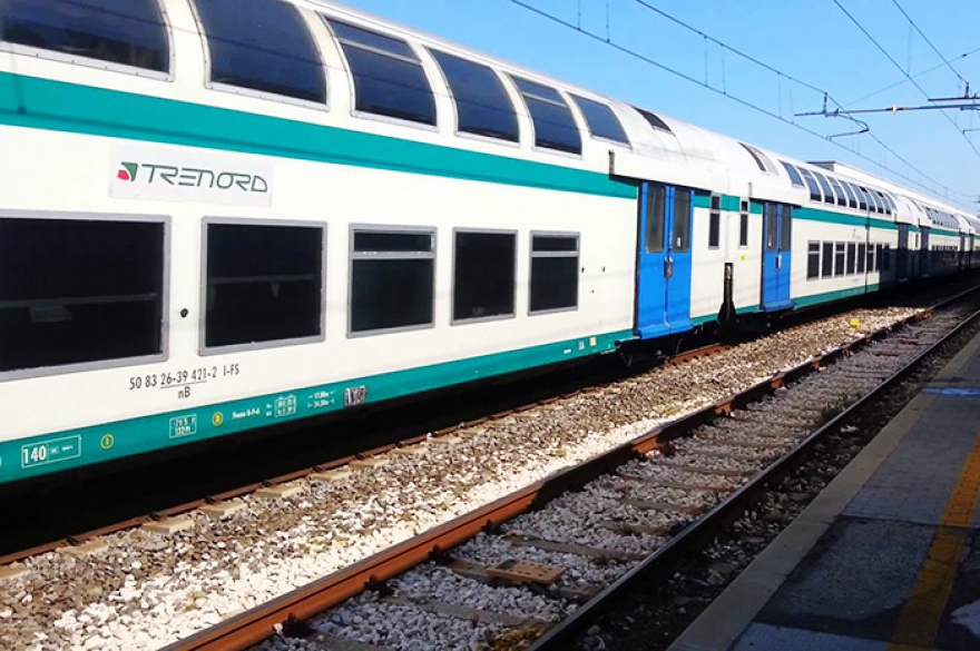 Regionale Veloce, Италия. Региональные поезда Италии, которые курсируют только в определенной зоне, или между двумя соседними регионами. Путешествие в