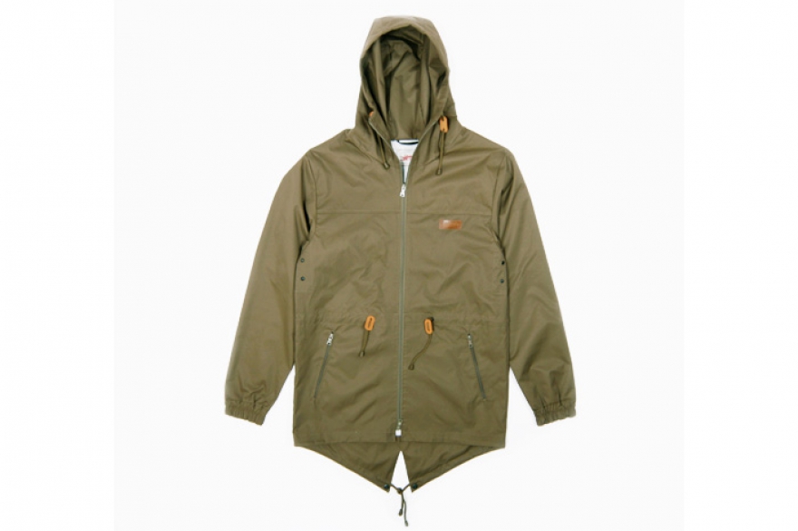 Ветровка, 3 399 рублей