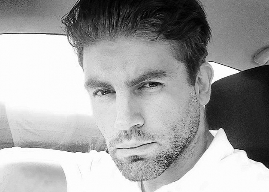 Евгений Лысый34 года Топ-менеджер петербургского филиала финской промышленной компании Lindstrom обладает отменным чувством юмора, веселя своих