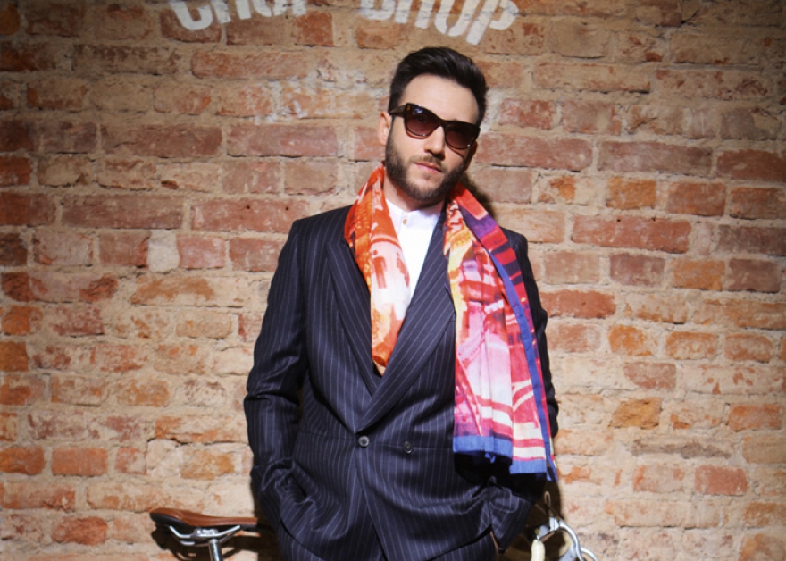 Дмитрий Эстрин37 лет Идеолог отвязных фрик-вечеринок по-прежнему поставляет громкие инфоповоды: в декабре Loshadka Prty в клубе ЦС стала очередным