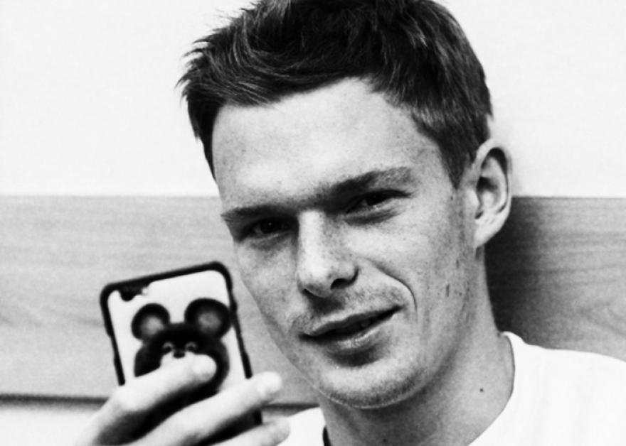 Павел Могилевец22 года Полузащитник «Зенита», воспитанник петербургской футбольной школы прошлым летом вернулся в основной состав сине-бело-голубых