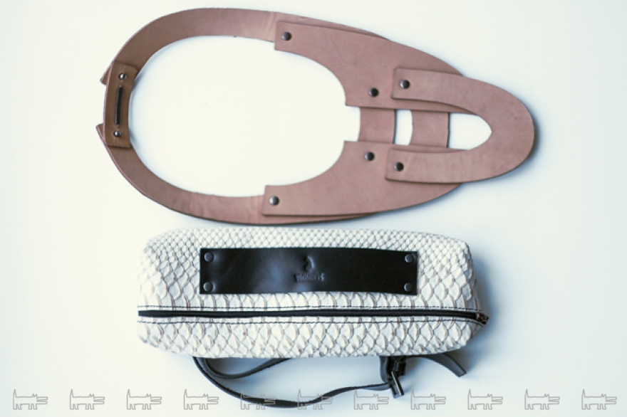 Знай наших! Колье Jak Joten, сумка Skhimova.