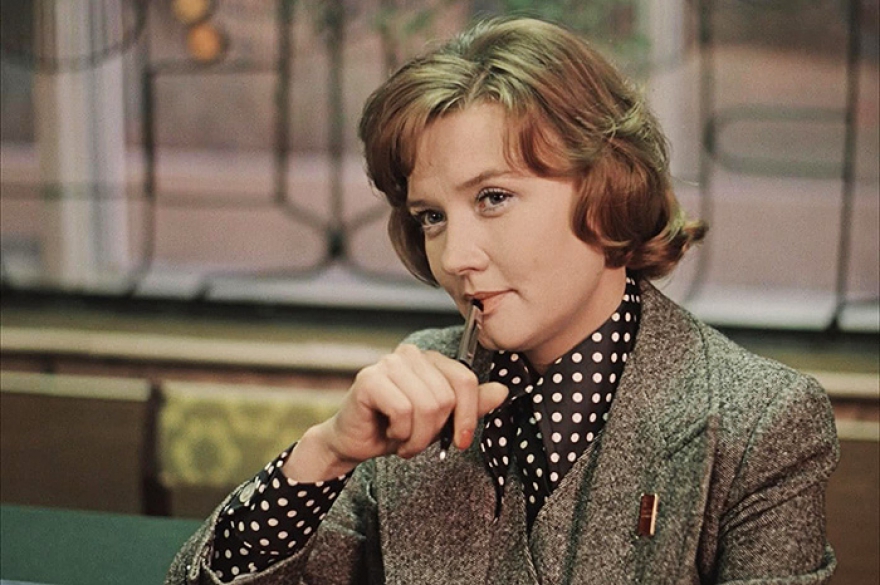 «Москва слезам не верит» (1979) Пассионарии эпохи застоя Оскароносный двухсерийный фильм Владимира Меньшова, увенчанный всенародной любовью, — не