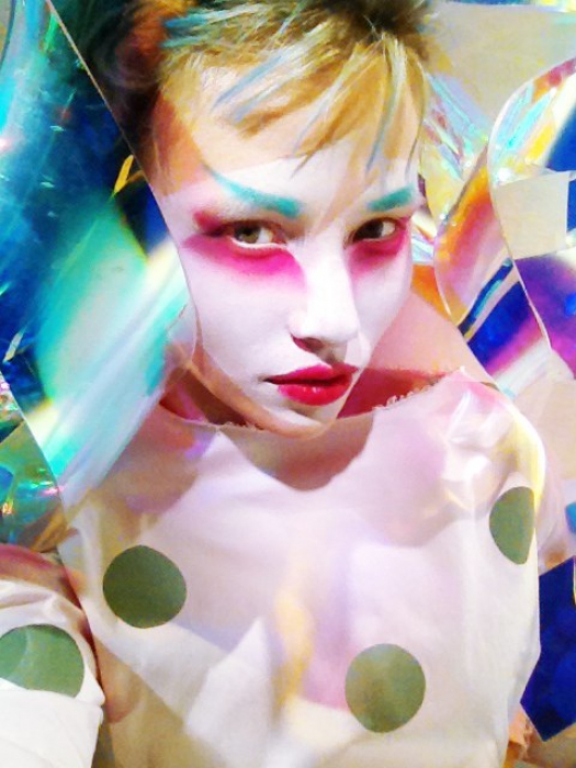 Февраль 2015. Ну и последнее — это совместная работа, вместе с крутым художником и фотографом Витей Поляковым. Делаю вид, что я Ричи Сакамото.