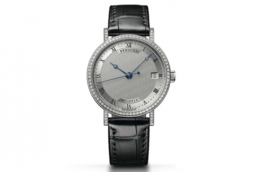 Classique Date, Breguet Джентльменское отношение к женщине демонстрируют часовщики Breguet: помимо галантного обращения Classique Date и щедрых