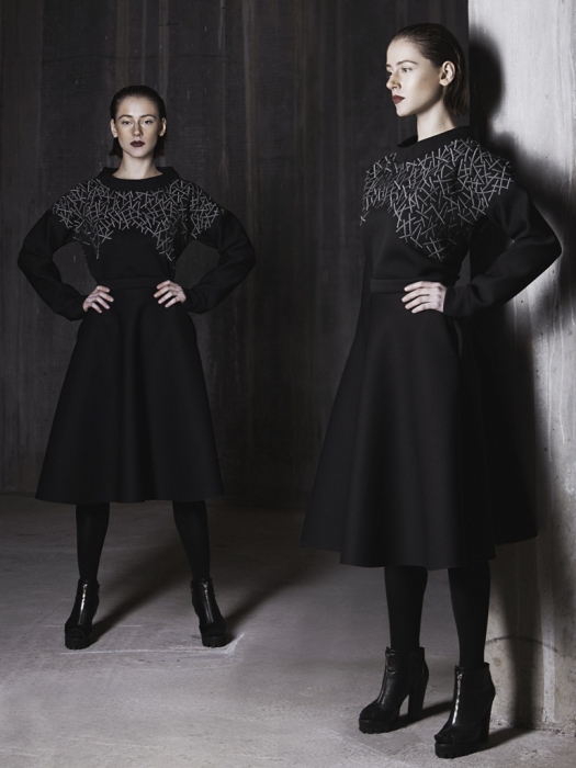 Satinn Satinn - бренд, основанный дизайнерами Александром Кропотовым, Татьяной Даниловой и Павлом Филатовым. В коллекции DRAMA дебютанты вдохновиилсь