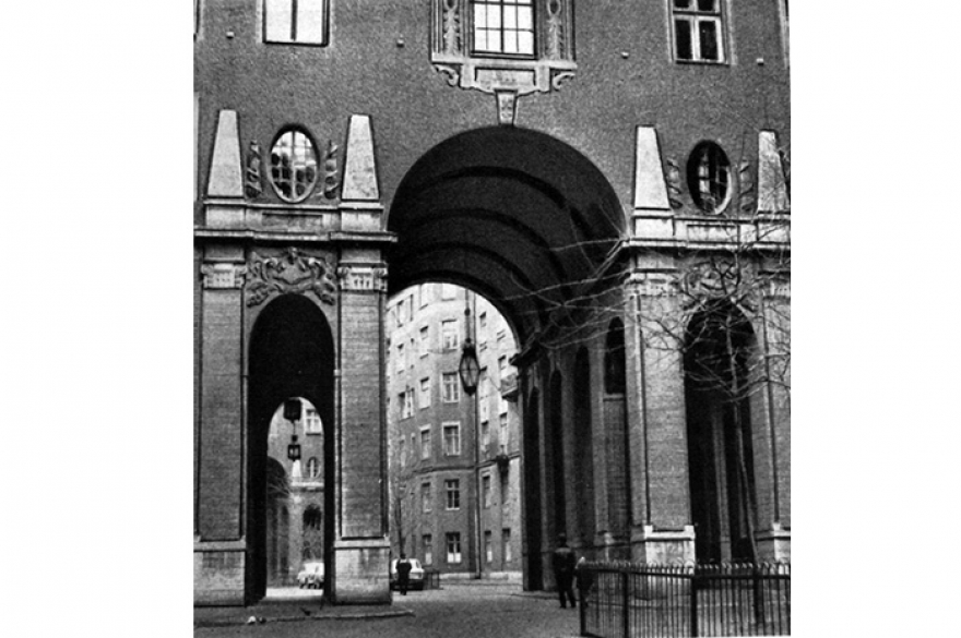 Автор сдержанного и элегантного петербургского модерна Федор Лидваль, как и многие другие деятели того периода, разорился во время революции 1917 года