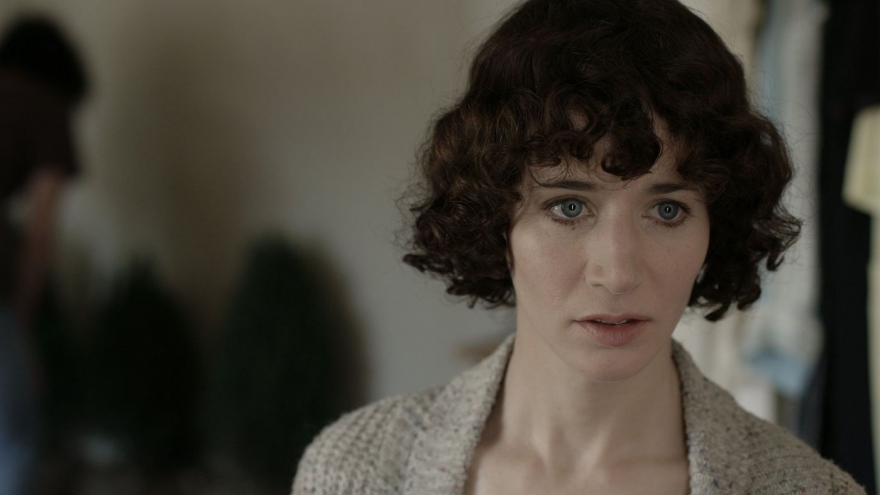 Миранда ДжулайВ моем любимом фильме Миранды Джулай «Я и ты и все, кого мы знаем» есть сцена, в которой отец семейства поджигает свою руку в день