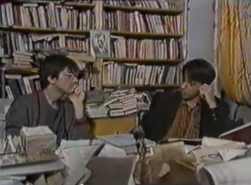 Апофеоз постмодернистского перестроечного карнавала, телесюжет-мистификация «Ленин — гриб». 17 мая 1991 года в передаче «Пятое колесо». Сергей Курехин