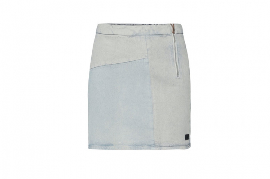 Юбка Calvin Klein Jeans, 13 400 руб. (Calvin Klein)