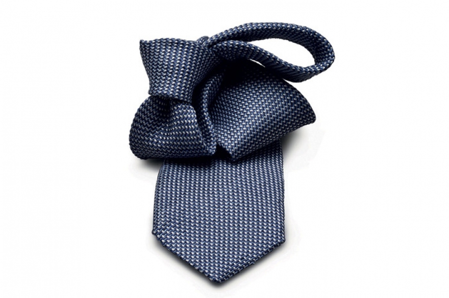 Галстук Corneliani, 10 320 руб. (Corneliani)