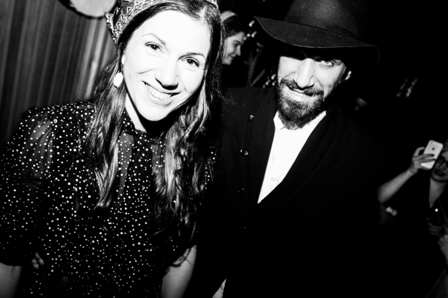 Главный редактор журнала "Собака.ru" Яна Милорадовская и дизайнер и художник Сергей Бондарев