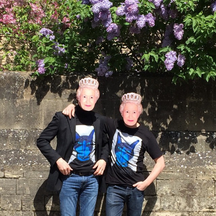 Максим Лангуев @maxlangu Прыткий дизайнер интерьеров обошел весь Лондон и окрестности от площади Парламента и Гайд парка до оксфордского ботанического