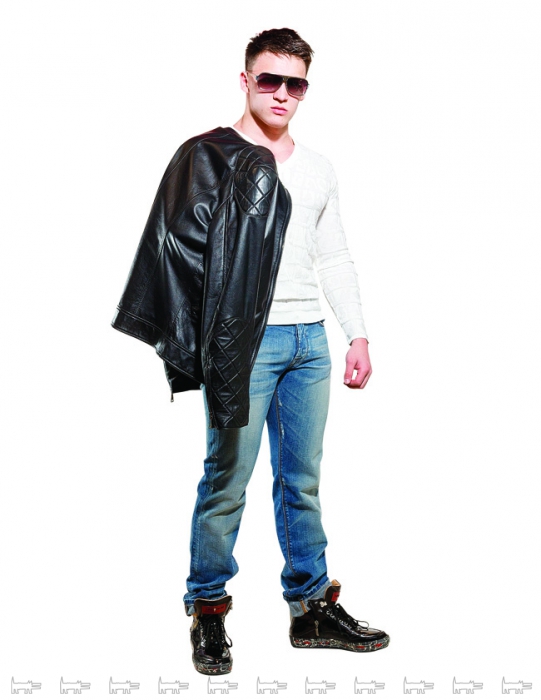 Артур Зинатуллин @aron19944 44,4kВ «Инстаграме» я всего полтора года, но у меня уже сорок четыре тысячи подписчиков, причем в основном из Америки