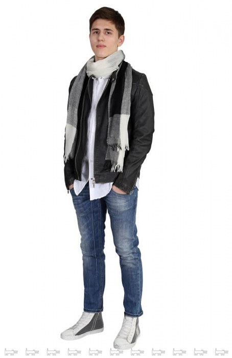 Артур Шайхутдинов @foto_artur 10,2kМой профиль как дневник воспоминаний, который можно открыть через какое-то время, насладиться кадрами, прочитать