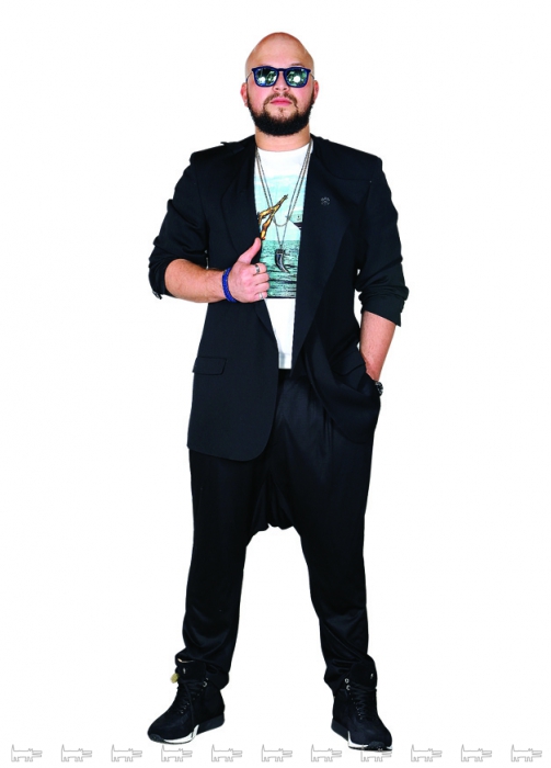 Гоша Максимов @gmaxee 3,2kВ «Инcтаграме» я зарегистрировался сто шестьдесят недель назад – для тех, кто не дружит с арифметикой, это примерно три года