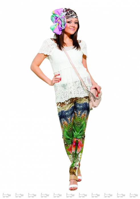 Вероника Кузнецова @verobrika 4,3kВ «Инстаграме» я практически с самого начала. Первые фото были с моря – мы с подружкой отправились в Турцию. Ничего