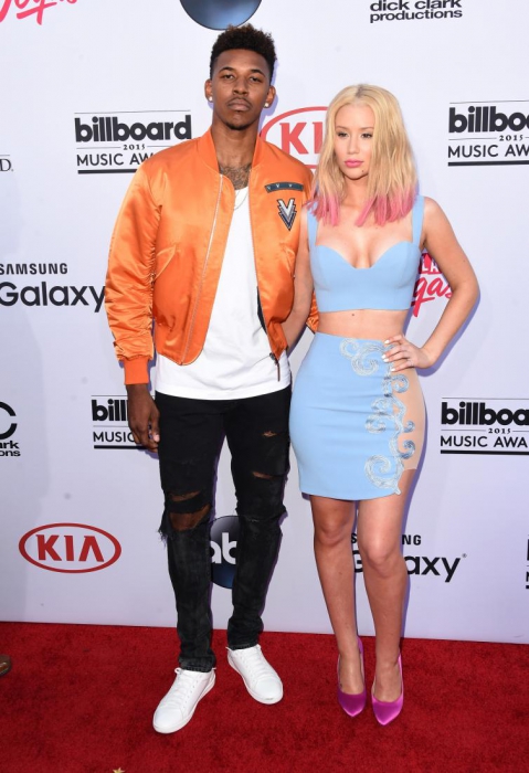 Ник Янг и Игги Азалия