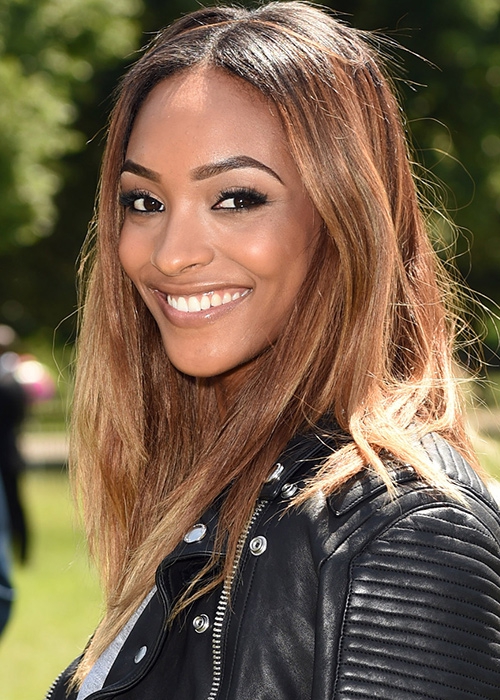 Модель Джордан Данн привыкла, что над ее мейком и волосами кропотливо работают перед показами Victoria's Secret. Поэтому четырехчасовое 3D-окрашивание