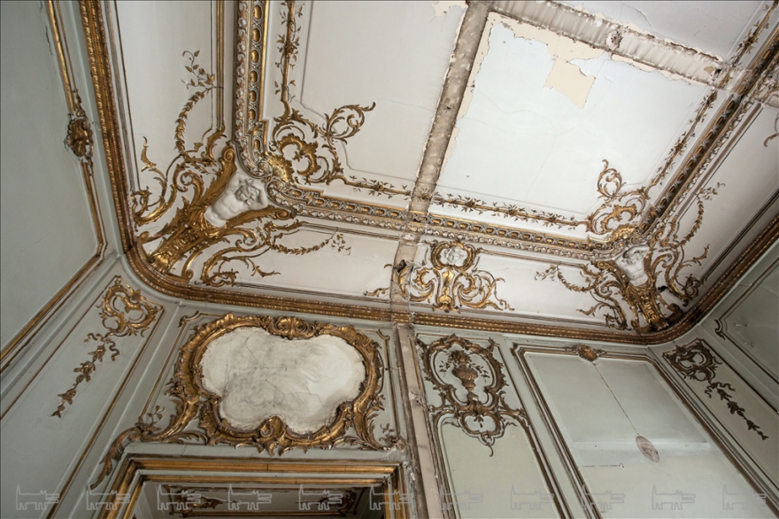 золотая гостиная