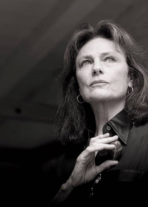 Жаклин Биссет