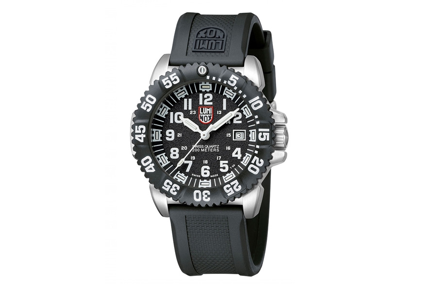 Сотрудники спецподразделений, пилоты, водолазы, дайверы, спасатели, моряки и спортсмены не нуждаются в презентации новинок от Luminox, это их будни