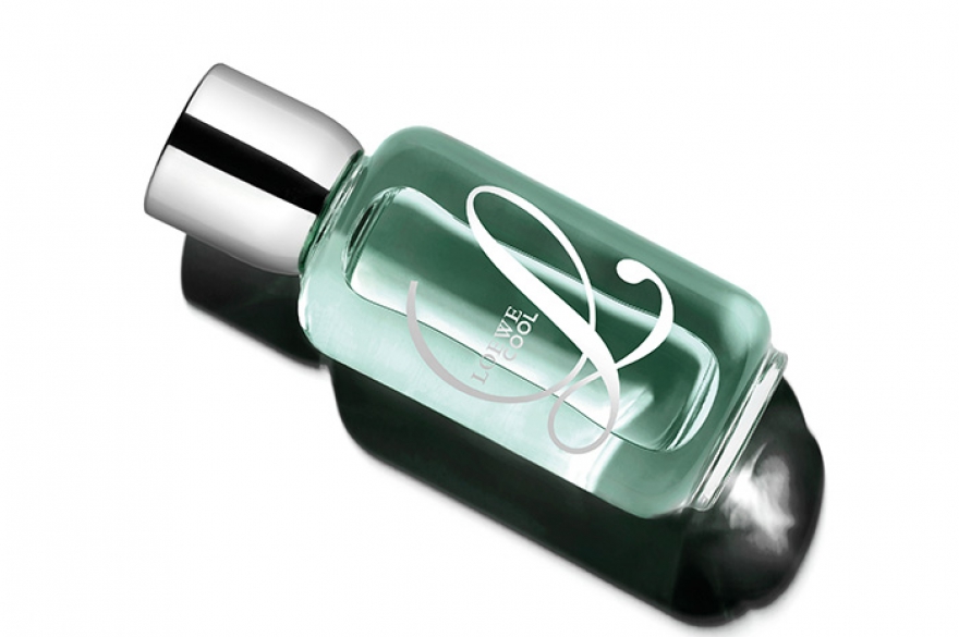 L Loewe Cool, Loewe Древесно-смолистые гены известной композиции L de Loewe, которая в 1972 году дала начало парфюмерной линии мадридского бренда