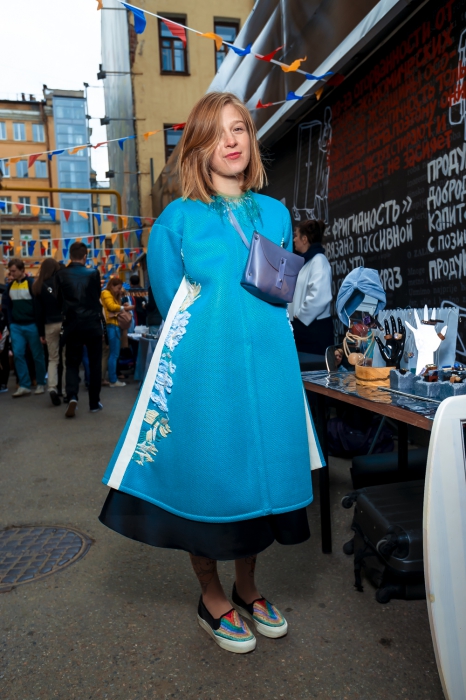 Алиса Филичкина в пальто Filichkina