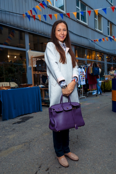 Алсу Гарипова в джинсах Guess