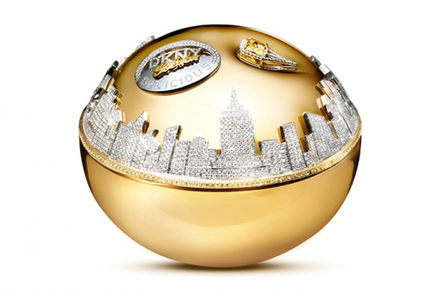 Золотой флакон DKNY Delicious (1 000 000 долларов) Классические духи DKNY Delicious, которые в супермаркете стоят не больше 40 долларов, бренд