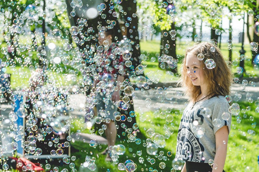Душевный Bazar Гости смогут за два дня перепробовать все развлечения четырех времен года: от игры в снежки до запуска воздушных змеев. На базаре