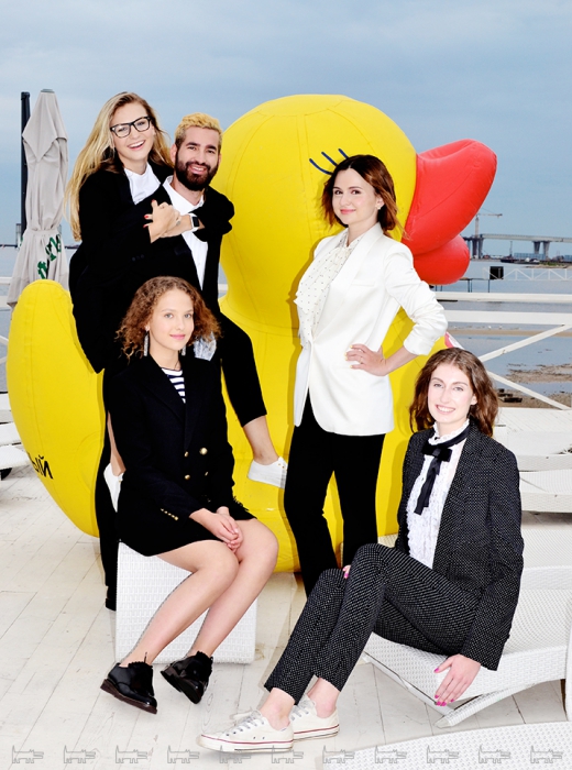 Слева направо: Полина Гордович, Михаил Авербах, Анна Савинова, Алиса Стахурская,Елизавета Менис