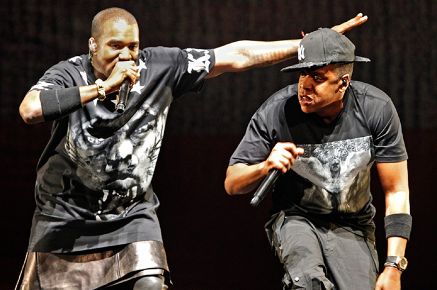 К работе над совместным альбомом с Jay-Z Канье привлек дизайнера Givenchy Рикардо Тиши