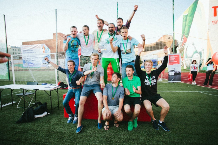 День рождения неформального турнира First Club Cup Кирилл Александров и его команда единомышленников в кругу друзей-спортсменов и болельщиков будут