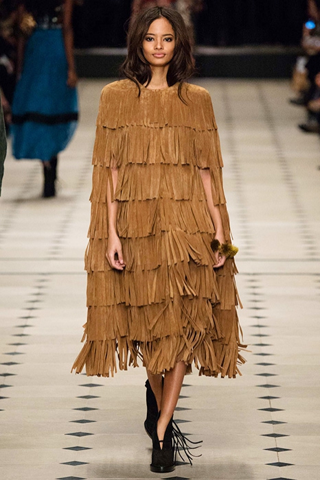 Burberry, около 130000 руб.