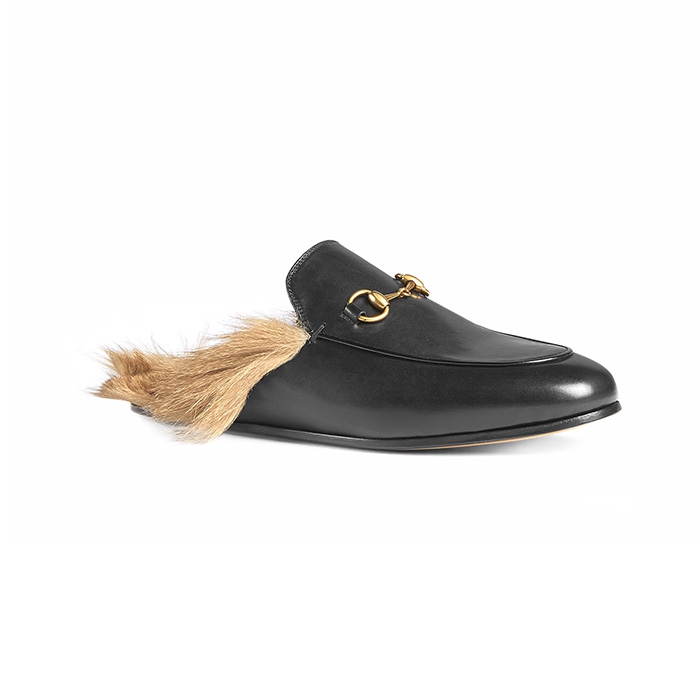 Чтобы молодой бонвиван и гедонист мог отправиться на послеобеденный моцион не переобуваясь, новый креативный директор Gucci Алессандро Микеле