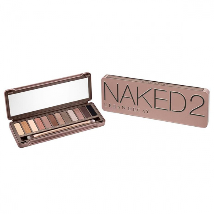 Палетка Naked2 . От блестящих оттенков, наполненных мерцанием и искрами, до самых мягких матовых — в палетке Naked2 представлены 12 нейтральных СЕРО