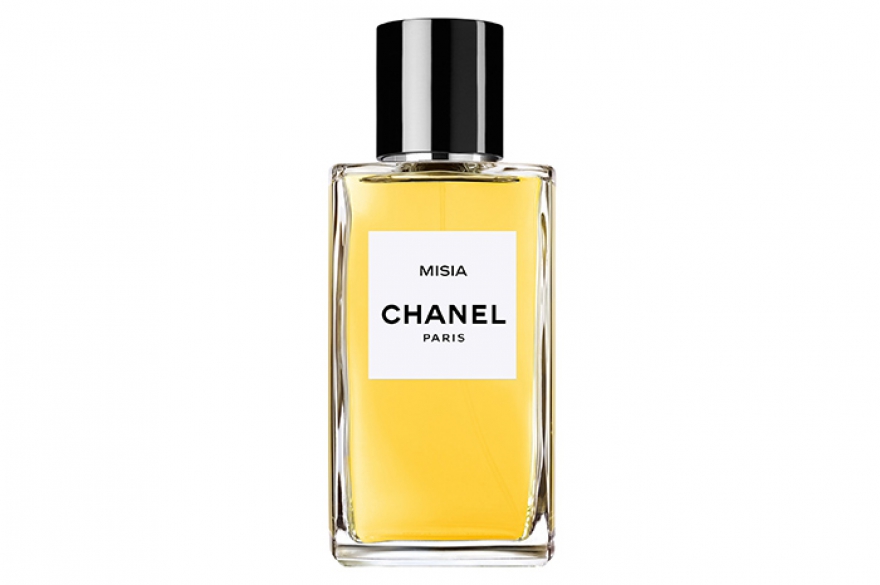 Chanel Misia Ровно за месяц до официального старта продаж в ДЛТ можно будет купить аромат Misia, пятнадцатый в коллекции Les Exclusifs de Chanel