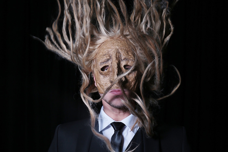 «Ворон» Сказка Карло Гоцци в постановке Николая Рощина. Молодой режиссер, адепт «театра жестокости» Антонена Арто, покажет свою версию комедии дель