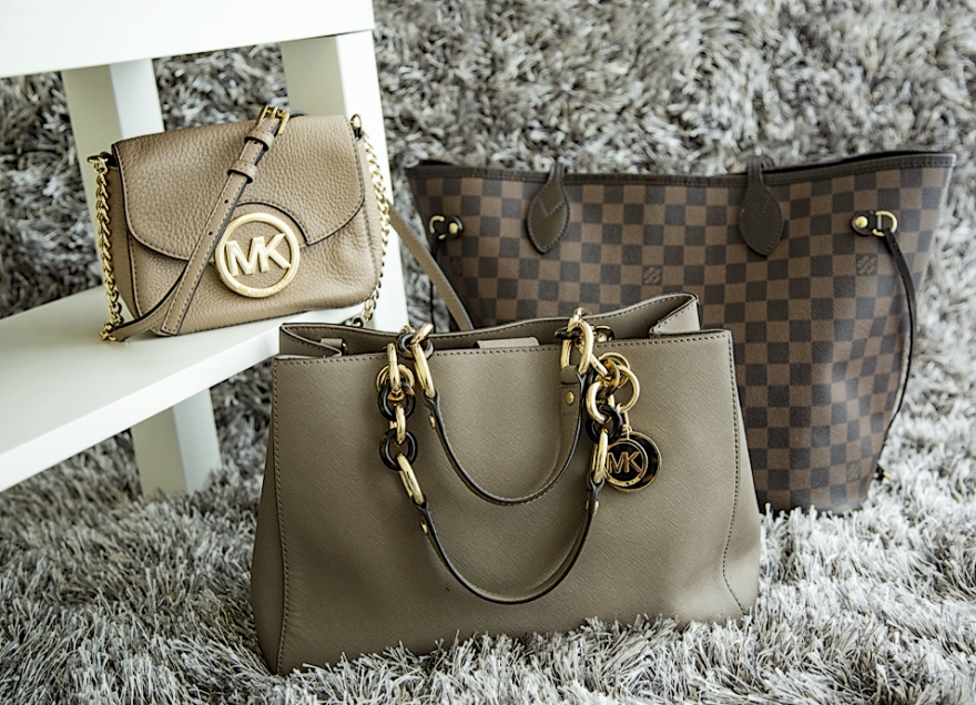 Сумки Michael Kors, Louis Vuitton.