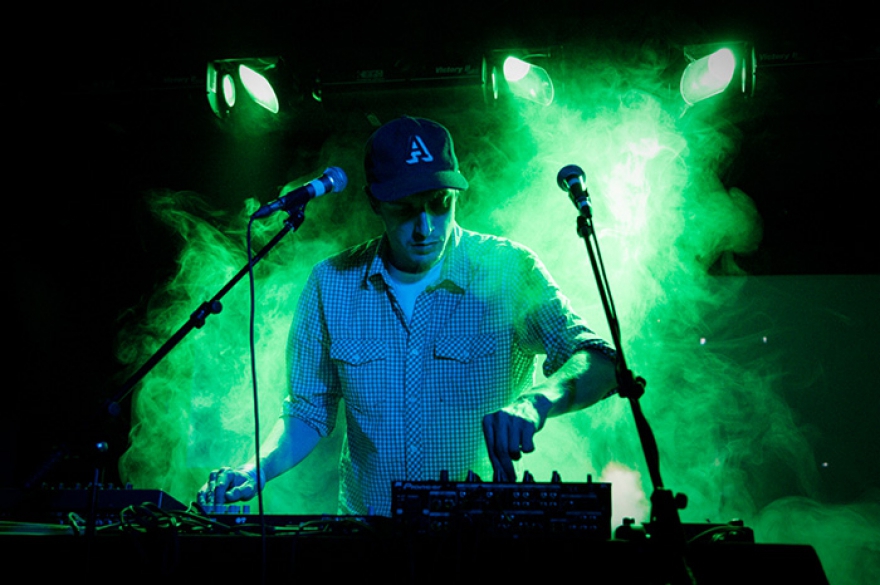 Концерт в честь пятилетия «Эрарты» Специальное событие в рамках вышеупомянутого мультидисциплинарного фестиваля Cross Art и по случаю юбилея частного