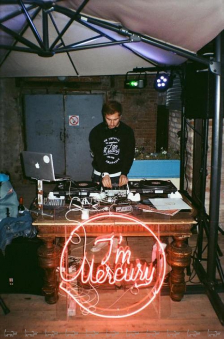 GoshMe, I`m Mercury Трек дня I`m Mercury – вечеринки, на которые ходит ростовский креативный класс и продвинутые молодые люди. Ребята сотрудничают с