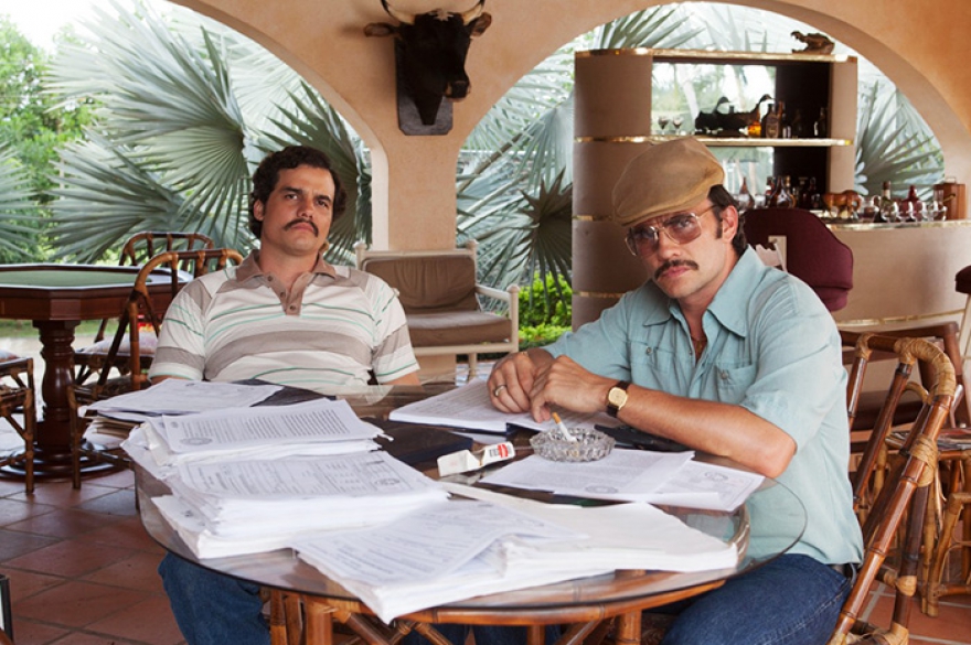 «Нарко» Потенциальный хит канала Netflix, первый сезон которого, тем не менее, вызвал реакцию менее бурную, чем он того заслуживает. Эпическая драма о