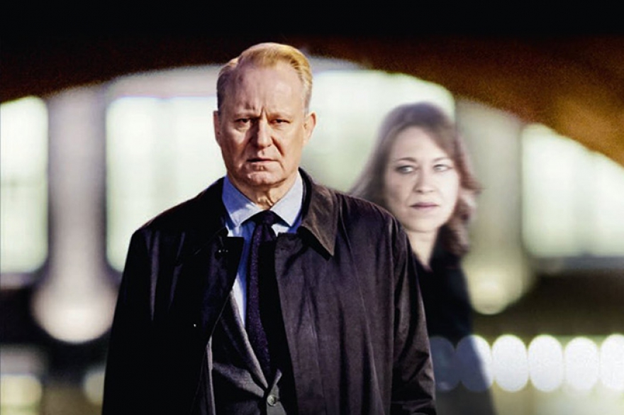 «Ривер» Бенефис шведа Стеллана Скарсгарда, постоянного актера Ларса фон Триера, в шестисерийной детективной драме для BBC One. Скарсгард играет