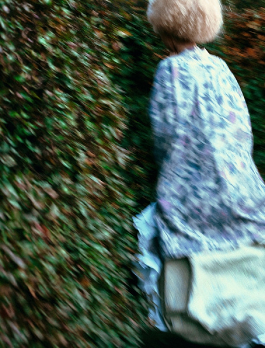 Светлана Ходченкова в платье из костюмерной мастерской