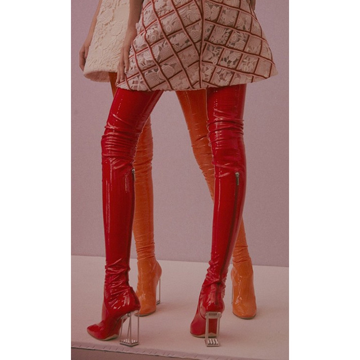 Christian Dior, цена по запросу (Christian Dior)