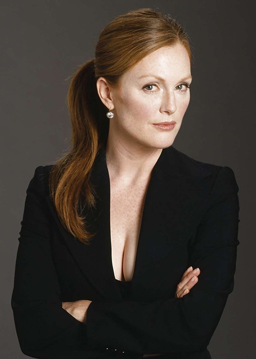 Джулианна Мур 54 года Мы ждем ее появления на красной дорожке больше, чем оглашения победителей «Оскара», и не припомним, чтобы актриса нас огорчила